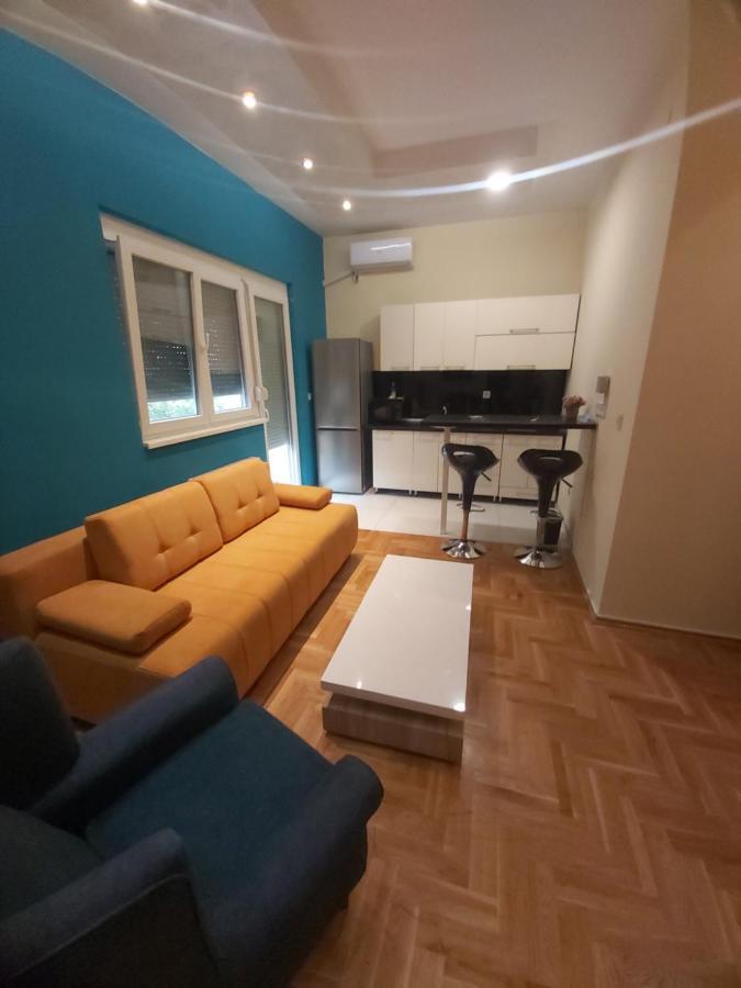 Apartment Nikirent Banja Luka Exterior photo